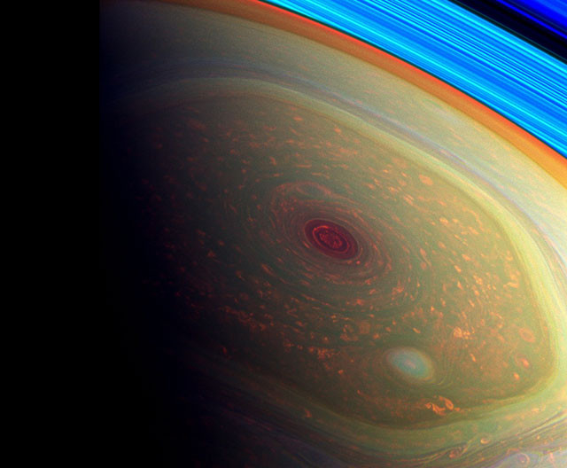 Буря на северном полюсе Сатурна. кассини, космос, мир, сатурн