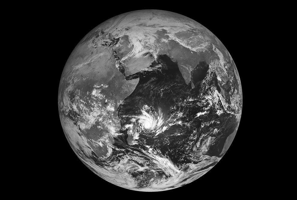 Фотография нашей Земли с метеорологического спутника ЕВМЕТСАТ