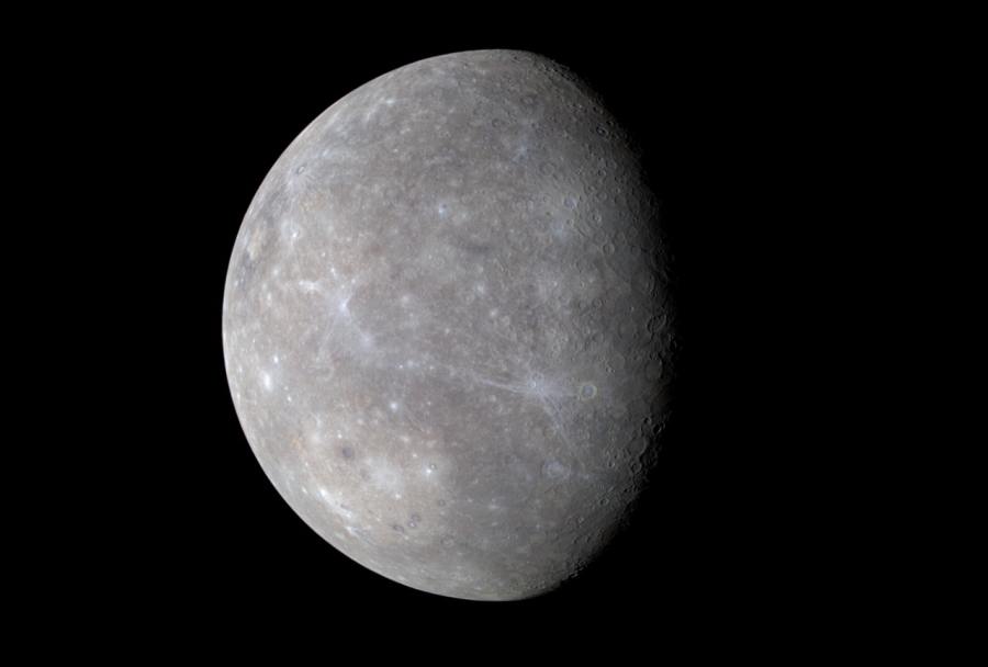 Цветное Фото Меркурия с MESSENGERA