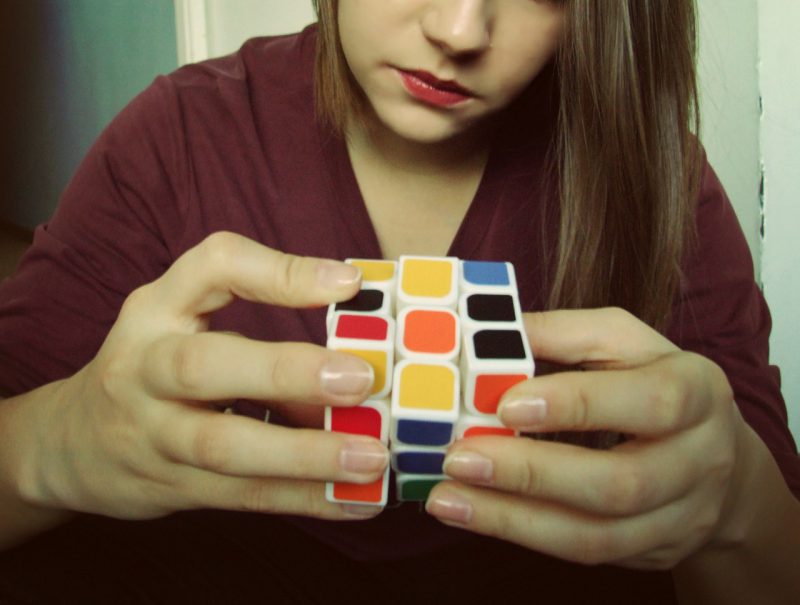 головоломка кубик Рубика
