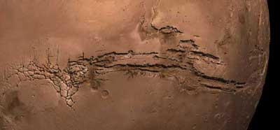 Большой марсианский каньон.