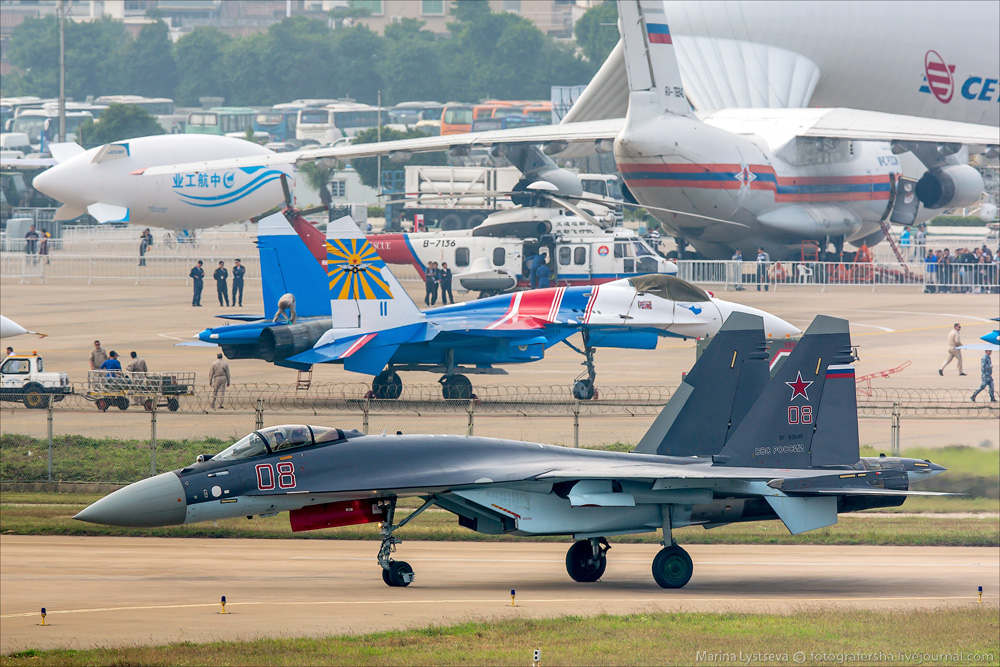 su-35 at china air show-2014