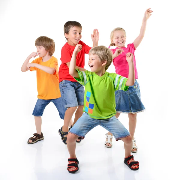Счастливые дети, танцующие — стоковое фото