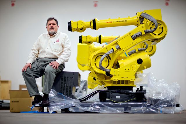 Новый высокопроизводительный промышленный робот