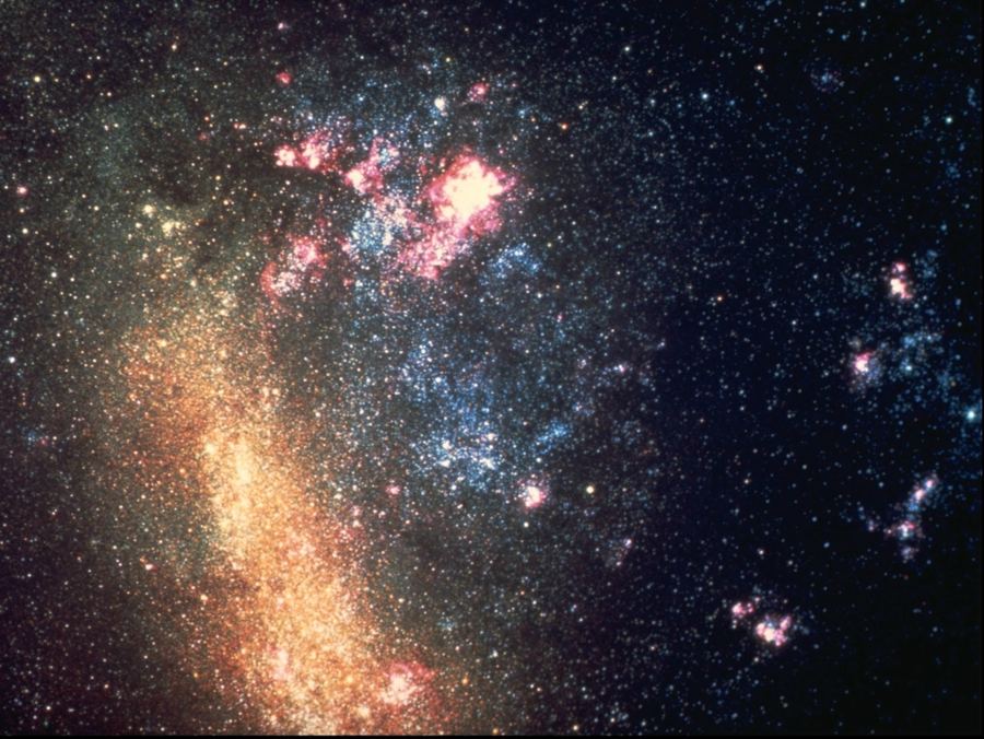 Снимки галактик и туманностей с космического телескопа Хаббл