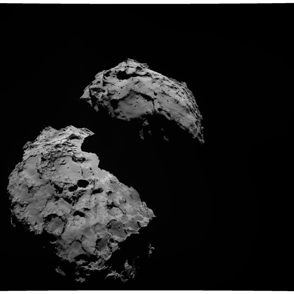 Комета 67P/Чурюмова-Герасименко, вид с космического аппарата «Розетта» на расстоянии 29 км