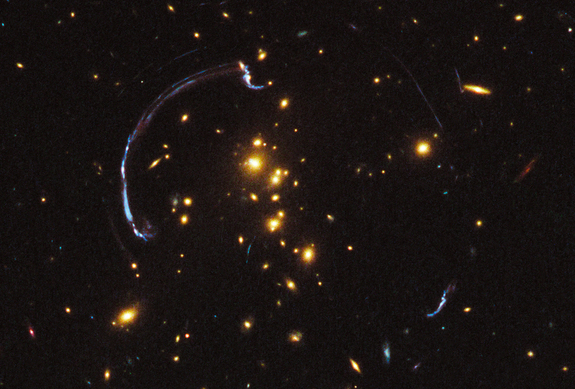 14-galaxy-cluster-RCS2-032727-