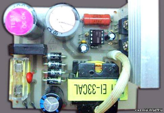Импульсное зарядное на основе трансформатора БП компьютера CVAVR CAVR AVR CodeVision cavr.ru