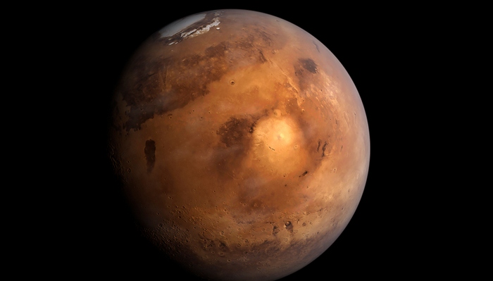 На фотографиях с Марса обнаружены странные объекты