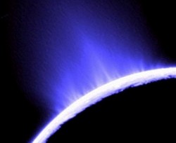 Энцелад - спутник самой опасной планеты