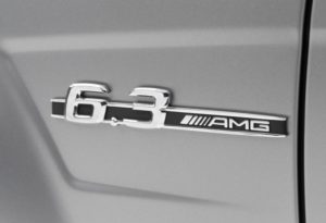Mercedes C63 AMG логотип "шильдик"