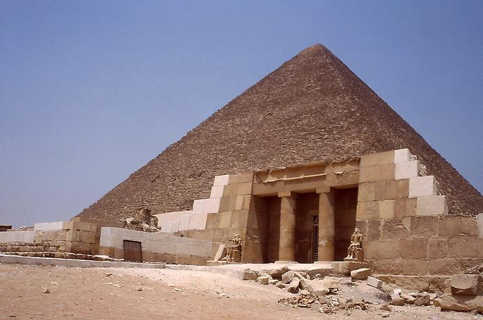 теории строительства пирамид