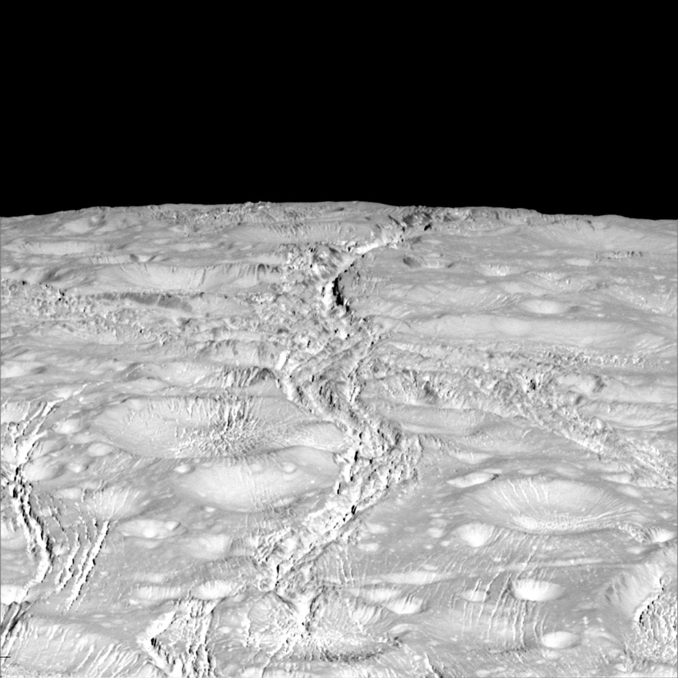 Северный полюс ледяной луны Сатурна Энцелада