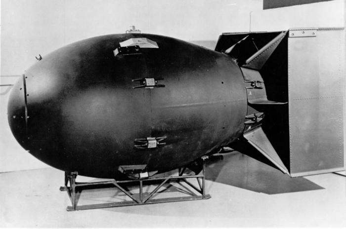 Атомная бомба Хиросима