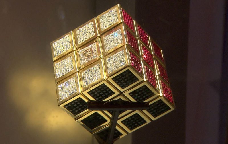 Самый дорогой кубик Рубика в мире