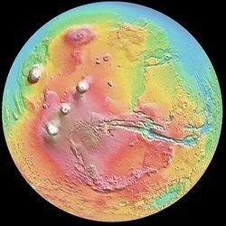 Гигантский астероид расплавил половину поверхности Марса