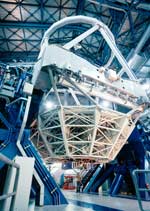 Один из четырёх главных телескопов VLT.