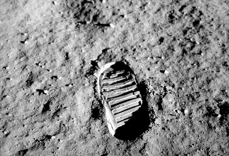 След человека на Луне, 1969 год