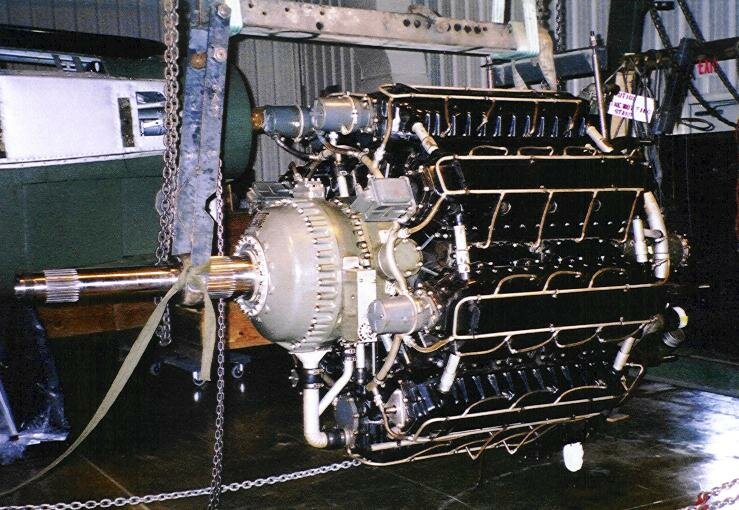 звездообразный двигатель Lycoming XR-7755