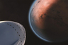 Корабль у Марса (в представлении художника)