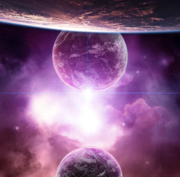 Планета с фиолетовыми туманность и восходящая звезда — стоковое фото