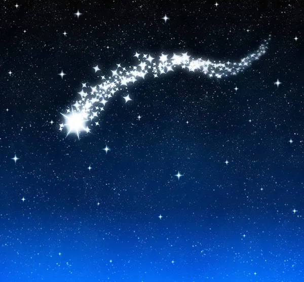 Ожоги метеора, яркие в небе — стоковое фото